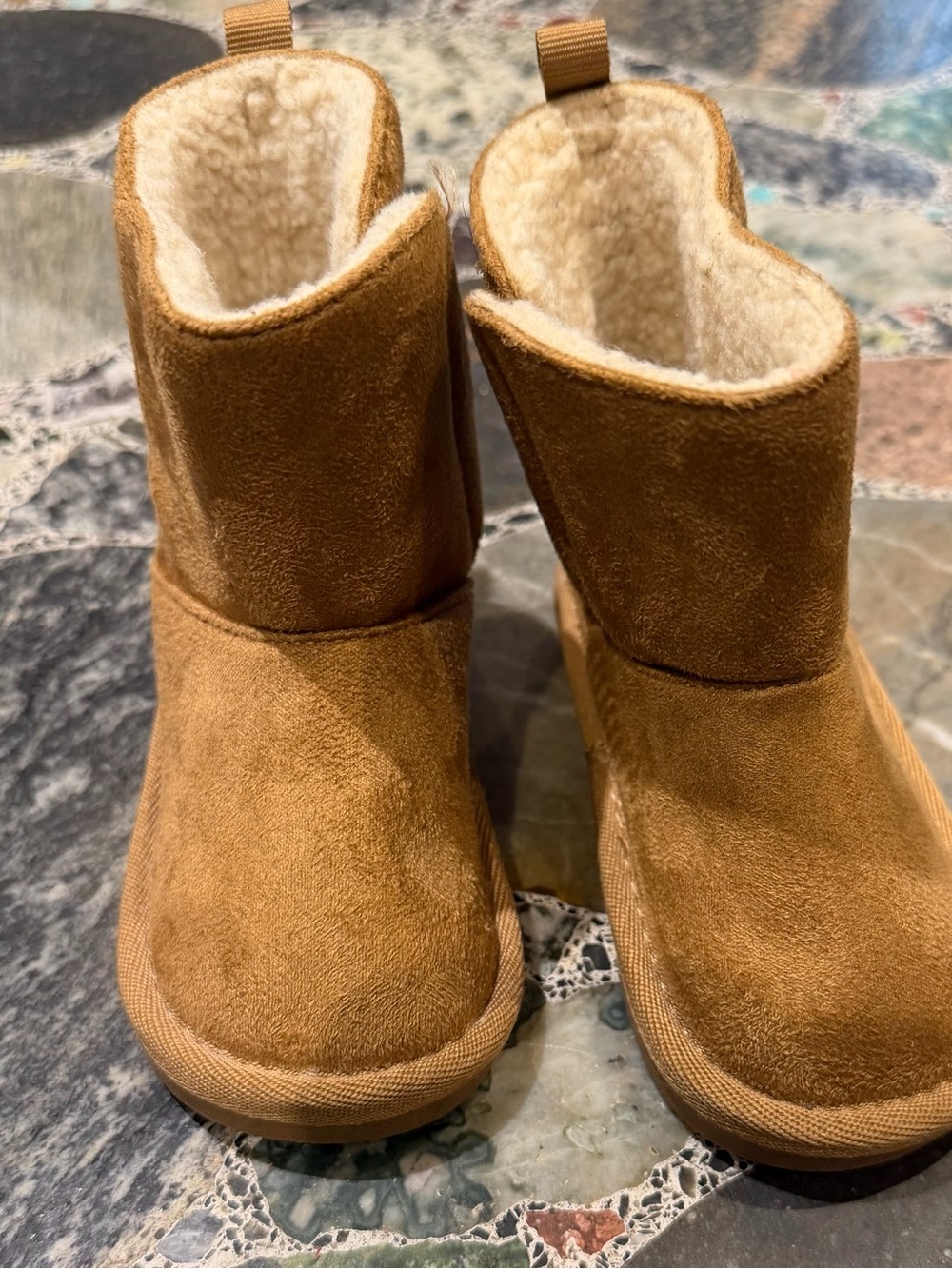 Kids Cozy Faux-Suede Winter Boots in Chestnut